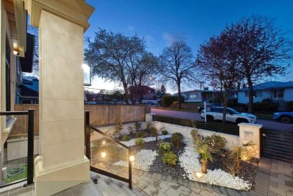 Garden / Landscaping Photo of 416 E 63rd Avenue, Vancouver, BC