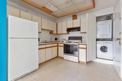 Mudroom Photo of 729 W 62nd Avenue, Vancouver, BC