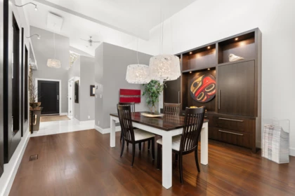 Kitchen Island Photo of 15461 18th Avenue, Surrey, BC