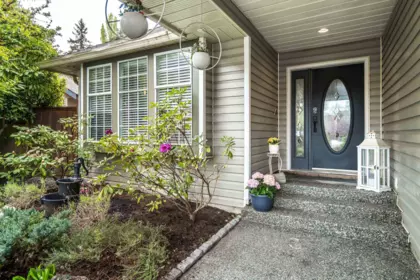 20552 96a Avenue, Langley, BC, Langley — Single Family Residence for sale