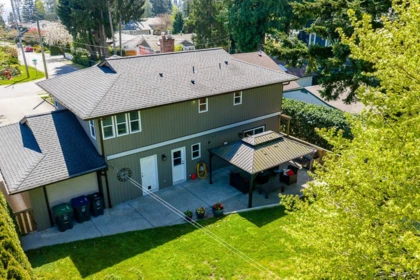 Community Amenities Photo (Clubhouse) of 12923 14a Avenue, Surrey, BC