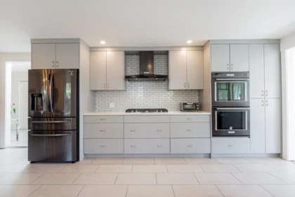 Walk-In Closet Photo of 12923 14a Avenue, Surrey, BC