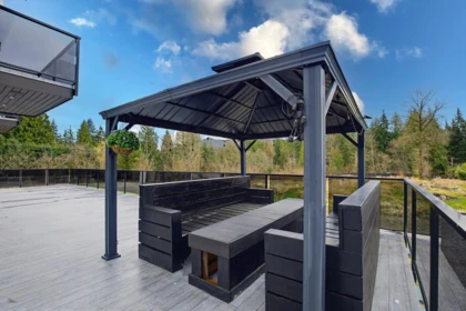 Outdoor Deck Photo of 12629 Pilgrim Street, Mission, BC