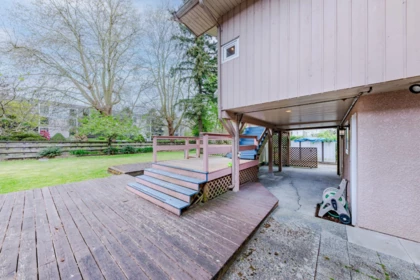 Swimming Pool Photo of 4260 Coldfall Road, Richmond, BC