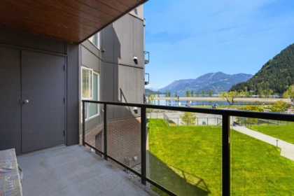 214 378 Esplanade Avenue, Harrison Hot Springs, BC, Harrison Hot Springs — Apartment/Condo for sale