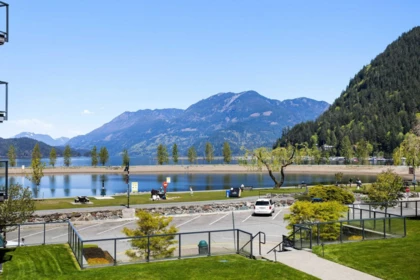 214 378 Esplanade Avenue, Harrison Hot Springs, BC, Harrison Hot Springs — Apartment/Condo for sale
