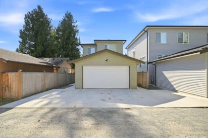 Garage Interior Photo of 3858 Coast Meridian Road, Port Coquitlam, BC