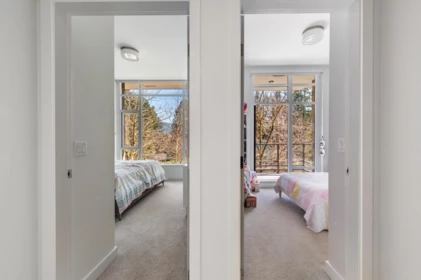 Loft / Bonus Room Photo of 2765 Mountain Highway, North Vancouver, BC