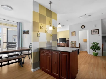 Kitchen Island Photo of 2 15518 103a Avenue, Surrey, BC