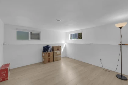 Hallway Photo of 10048 157 Street, Surrey, BC
