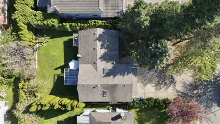 Swimming Pool Photo of 10048 157 Street, Surrey, BC