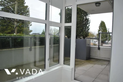 Powder Room Photo of 203 4355 W 10th Avenue, Vancouver, BC