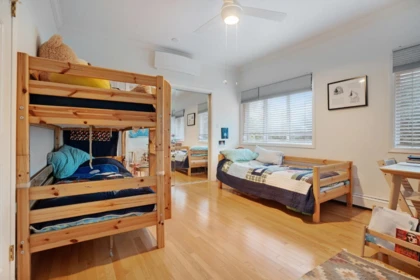 Walk-In Closet Photo of 4210 Nautilus Close, Vancouver, BC