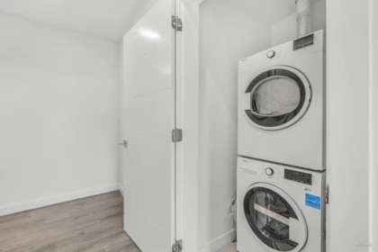 Walk-In Closet Photo of 401 14225 103a Avenue, Surrey, BC