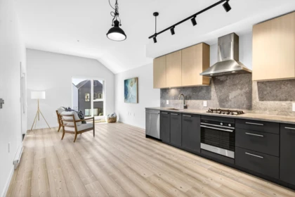 Kitchen Photo of 311 251 Boundary Bay Road, Delta, BC