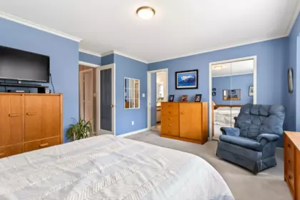 Hallway Photo of 15320 29th Avenue, Surrey, BC