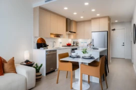 1805 699 Whiting Way, Coquitlam, BC