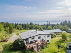 1972 Ranch Road, Roberts Creek, BC