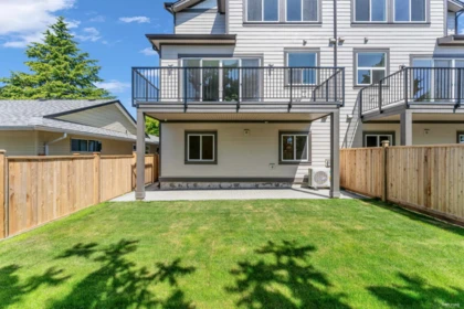 Community Amenities Photo (Clubhouse) of 101 14388 17a Avenue, Surrey, BC