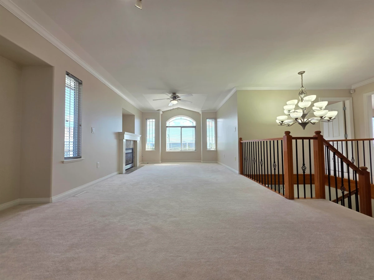 Dining Area Photo of 33601 12 Avenue, Mission, BC