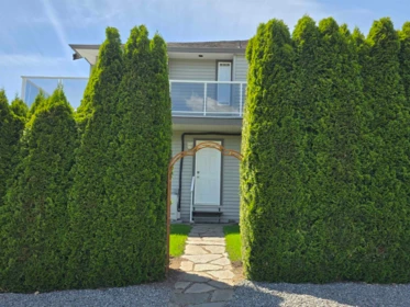 Outdoor Patio Photo of 33601 12 Avenue, Mission, BC