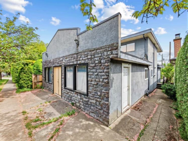 Outdoor Kitchen Photo of 3628 Dunbar Street, Vancouver, BC