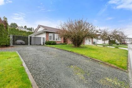 Hot Tub / Spa Photo of 45578 Worthington Place, Chilliwack, BC