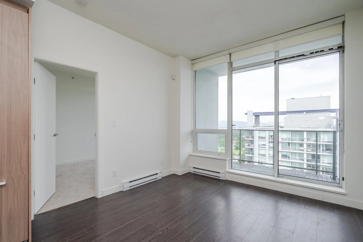 Dining Area Photo of 4701 13696 100 Avenue, Surrey, BC