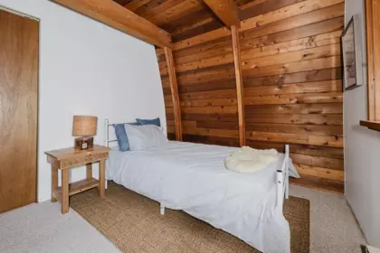 Bedroom 4 Photo of 2829 Lower Road, Roberts Creek, BC