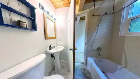Guest Bathroom Photo of 2829 Lower Road, Roberts Creek, BC