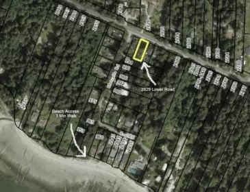 Neighborhood Park Photo Near 2829 Lower Road, Roberts Creek, BC
