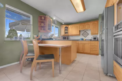 Breakfast Nook Photo of 11064 Swan Crescent, Surrey, BC