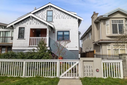 2333 Napier Street, Vancouver, BC, Vancouver — Townhouse for sale