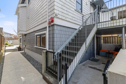 Outdoor Kitchen Photo of 2333 Napier Street, Vancouver, BC