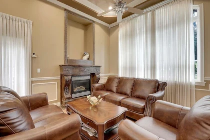 Breakfast Nook Photo of 14078 68 Avenue, Surrey, BC