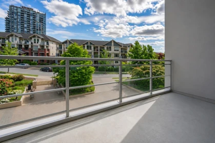 Entry Foyer Photo of 301 280 Ross Drive, New Westminster, BC