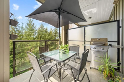 Powder Room Photo of 308 2855 156 Street, Surrey, BC