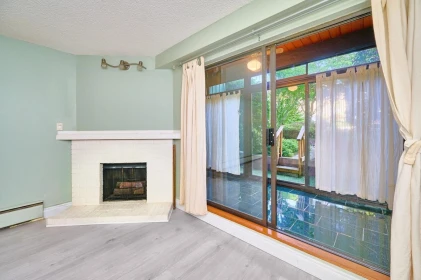 Breakfast Nook Photo of 109 9202 Horne Street, Burnaby, BC