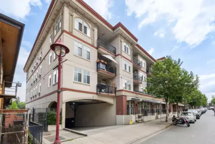 404 2632 Pauline Street, Abbotsford, BC, Abbotsford — Apartment/Condo for sale