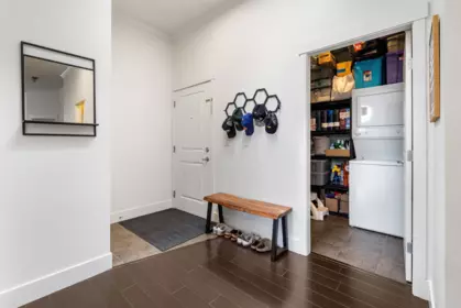 Laundry Room Photo of 404 2632 Pauline Street, Abbotsford, BC