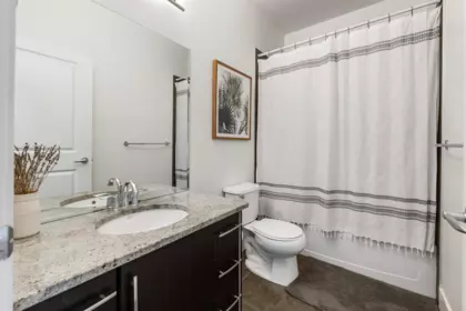 Powder Room Photo of 404 2632 Pauline Street, Abbotsford, BC