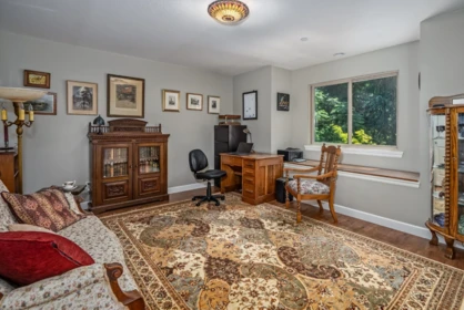 Basement Recreation Room Photo of 27671 112th Avenue, Maple Ridge, BC