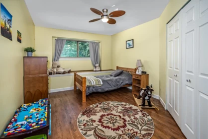 Laundry Room Photo of 27671 112th Avenue, Maple Ridge, BC