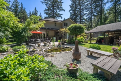 Outdoor Kitchen Photo of 27671 112th Avenue, Maple Ridge, BC