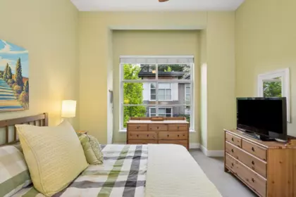 Basement Recreation Room Photo of 2 3025 Baird Road, North Vancouver, BC