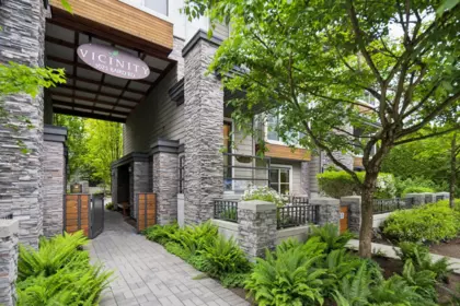Front Yard Photo of 2 3025 Baird Road, North Vancouver, BC