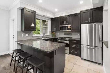 Kitchen Island Photo of 2 3025 Baird Road, North Vancouver, BC