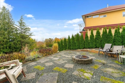 Hot Tub / Spa Photo of 46455 Uplands Road, Chilliwack, BC