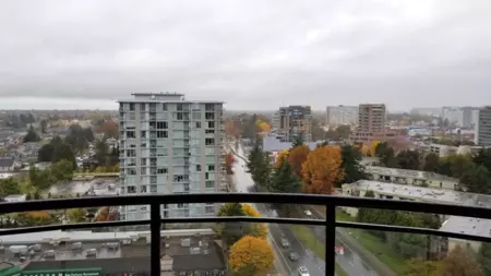 Breakfast Nook Photo of 1805 8460 Granville Avenue, Richmond, BC