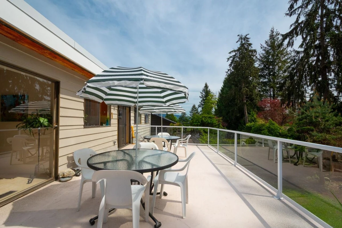 Living Room Photo of 4057 Violet Street, North Vancouver, BC